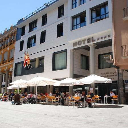 Gran Hotel Ciudad De Barbastro Esterno foto